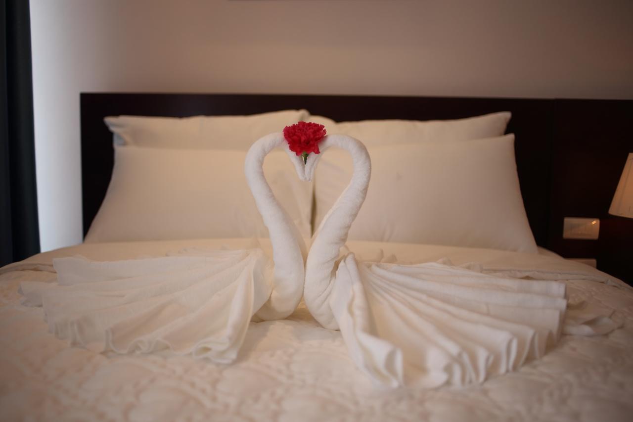 Camellia Hotel Ninh Binh Buitenkant foto